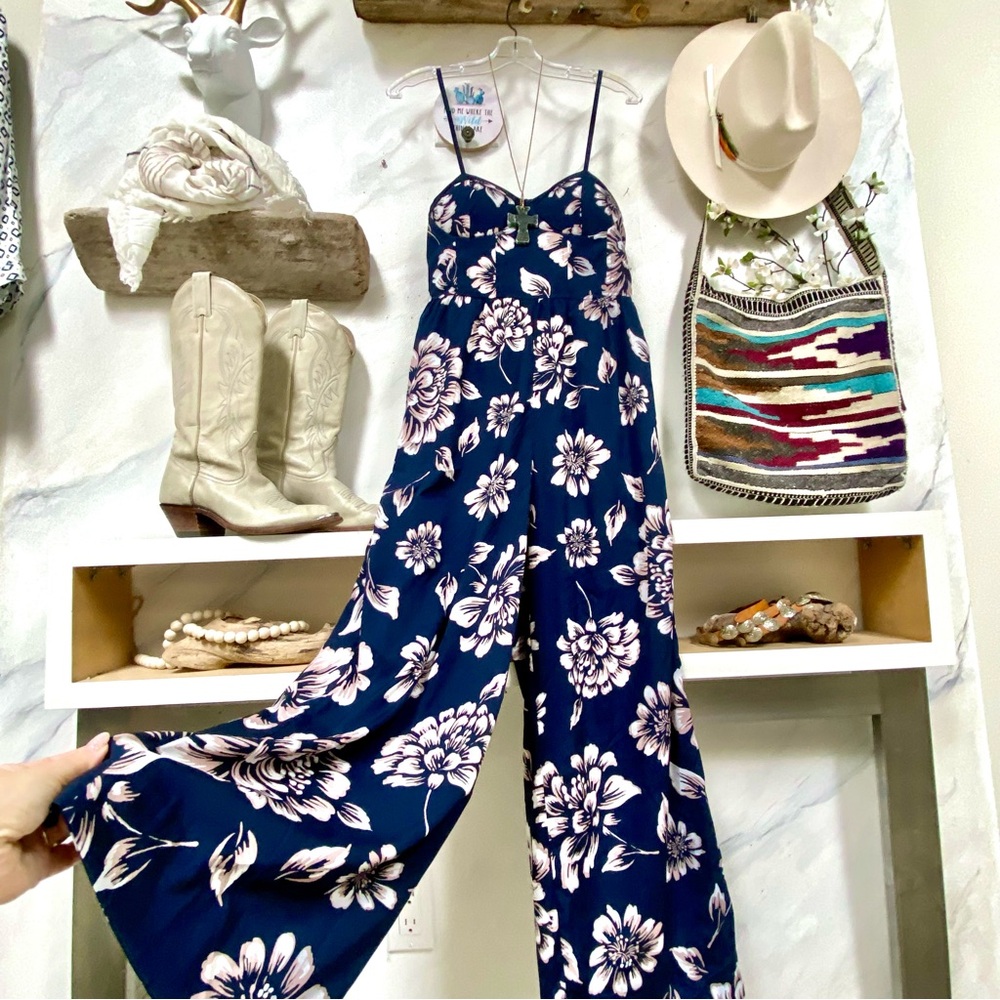 Sweet Floral Jumpsuit with wide leg and floral resort vacay vibe